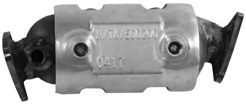 2004 Nissan Frontier Catalytic Converter Front Left Walker Exhaust 16502 image 1 of 1
