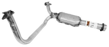 1994 GMC Yukon Catalytic Converter Walker Exhaust 80946 image 1 of 1