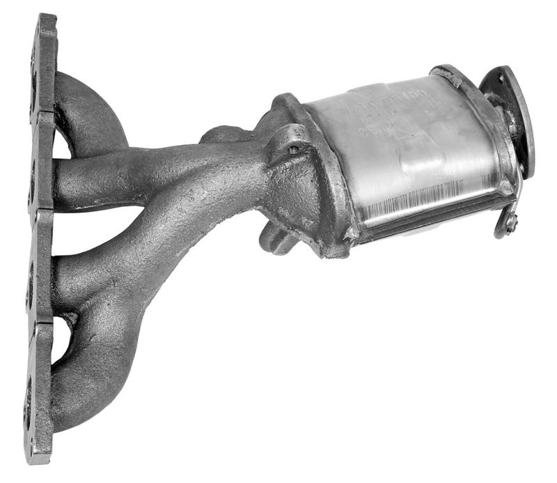 2006 Pontiac G6 Exhaust Manifold with Integrated Catalytic Converter Front Walker Exhaust 16469 image 1 of 1