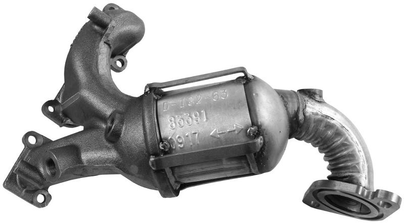 2006 Mercury Milan Exhaust Manifold with Integrated Catalytic Converter Front Right Walker Exhaust 83391 image 1 of 1