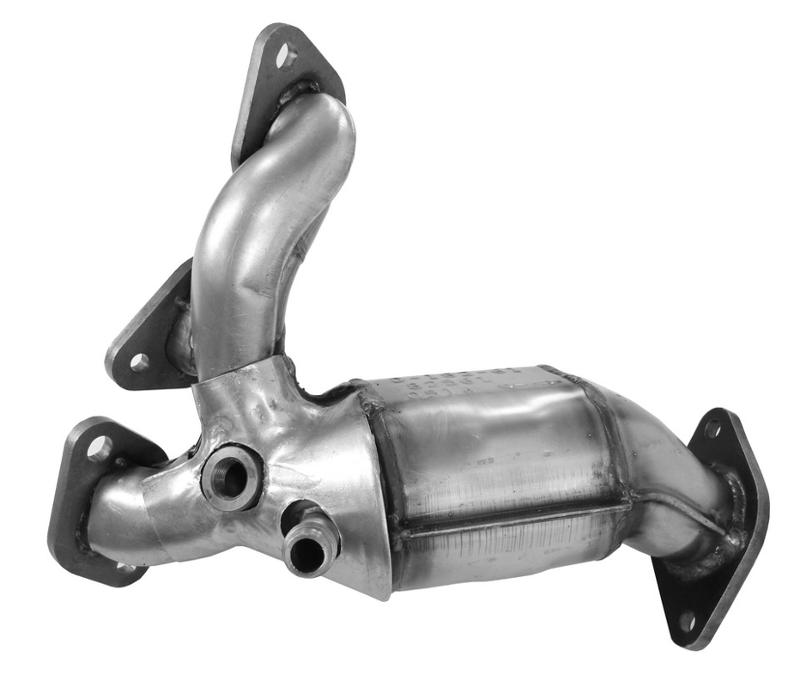 Walker Exhaust 82561 Exhaust Manifold with Integrated Catalytic Converter product image 1 of 1