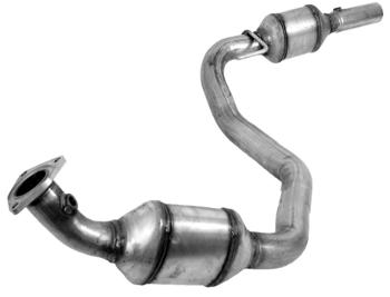 2005 GMC Savana 2500 Catalytic Converter Left Walker Exhaust 55577 image 1 of 1