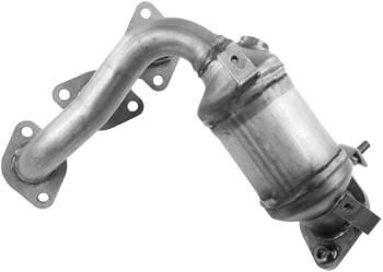 1999 Toyota Avalon Exhaust Manifold with Integrated Catalytic Converter