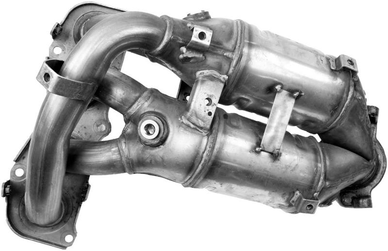 2001 Toyota RAV4 Exhaust Manifold with Integrated Catalytic Converter Walker Exhaust 16385 image 1 of 1
