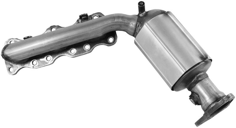 Walker Exhaust 16674 - Exhaust Manifold with Integrated Catalytic Converter Walker Exhaust 16674 Exhaust Manifold with Integrated Catalytic Converter product image 1 of 1