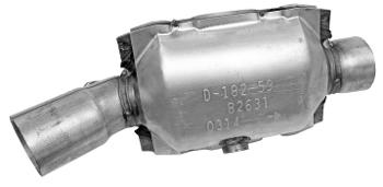 2005 Jaguar Super V8 Catalytic Converter Right Walker Exhaust 82631 image 1 of 1