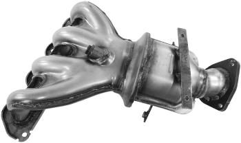 2010 Pontiac G3 Exhaust Manifold with Integrated Catalytic Converter