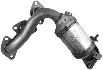 2001 Toyota Avalon Exhaust Manifold with Integrated Catalytic Converter Front Left Walker Exhaust 81843 image 1 of 1