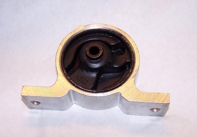 2003 Nissan Sentra Engine Mount Front Westar EM9200 image 1 of 1