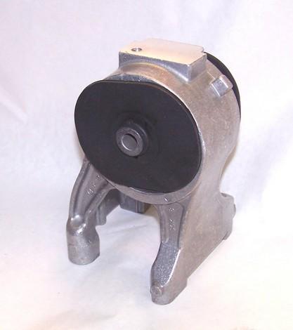 2003 Honda Odyssey Engine Mount Rear Westar EM9202 image 1 of 1