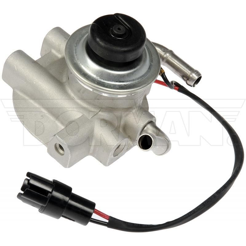 2005 Chevrolet W3500 Tiltmaster Fuel Filter Housing
