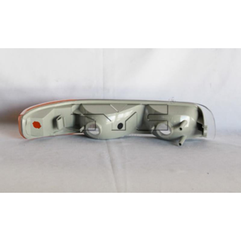 2001 Chevrolet Silverado 1500 HD Turn Signal / Parking Light / Side Marker Light Left TYC 12510001 image 2 of 2