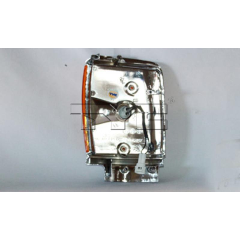 TYC 18143134 - Parking / Cornering Light Assembly TYC 18143134 Parking / Cornering Light Assembly product image 2 of 3