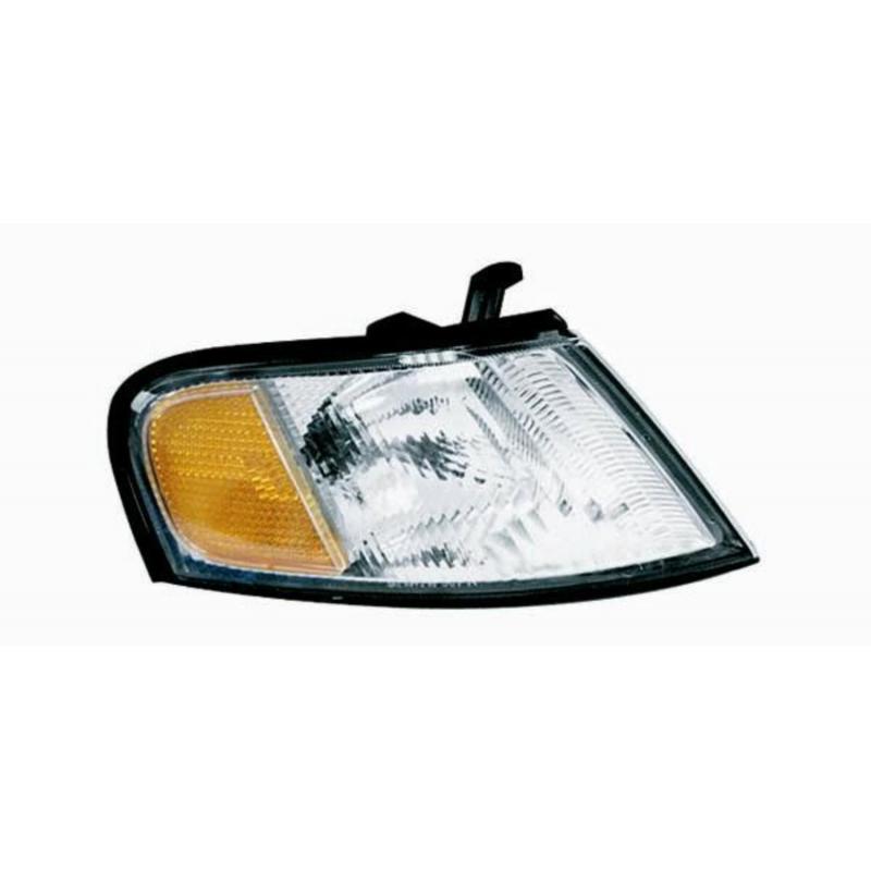 1998 Nissan Altima Turn Signal / Parking Light Assembly Front Right TYC 18522300 image 1 of 3