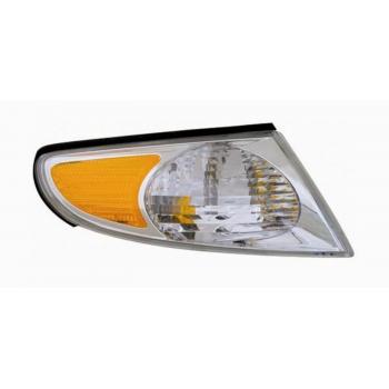 2002 Toyota Solara Turn Signal / Parking Light Assembly Front Right TYC 18588900 image 3 of 3