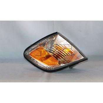 2002 Subaru Forester Turn Signal / Parking Light Assembly Front Right TYC 18592700 image 1 of 2