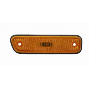 2003 Suzuki Grand Vitara Side Marker Light Assembly Front Right TYC 18601100 image 1 of 1
