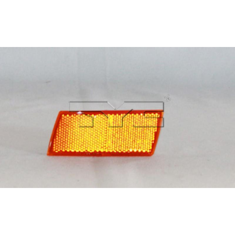 TYC 18601600 - Side Marker Light Assembly TYC 18601600 Side Marker Light Assembly product image 1 of 2