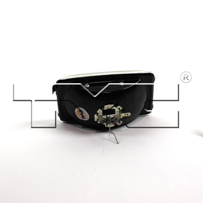 TYC 19533370 - Fog Light Assembly TYC 19533370 Fog Light Assembly product image 1 of 3