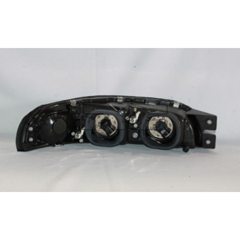 1997 Buick LeSabre Headlight Assembly Left TYC 20519690 image 1 of 2