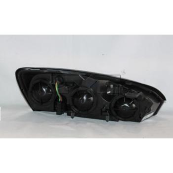 2006 Chevrolet Malibu Headlight Assembly Left TYC 20649400 image 1 of 2
