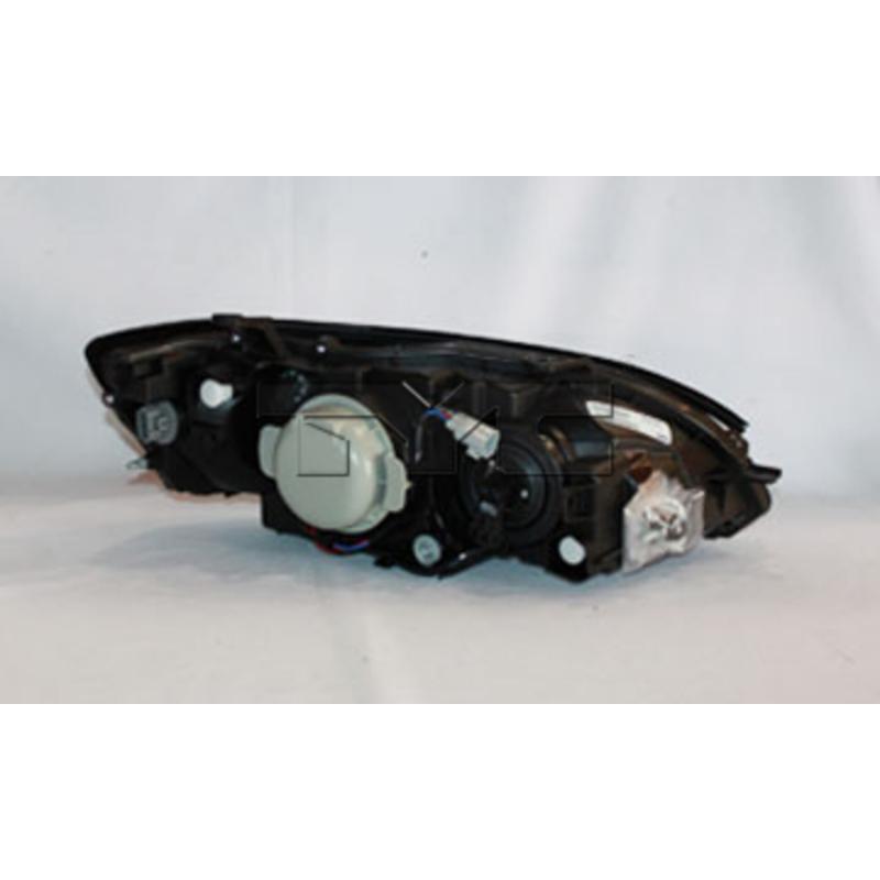2005 Subaru Outback Headlight Assembly Left TYC 20662200 image 1 of 2