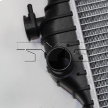 2008 Mercury Mountaineer Radiator TYC 2952 image 2 of 2