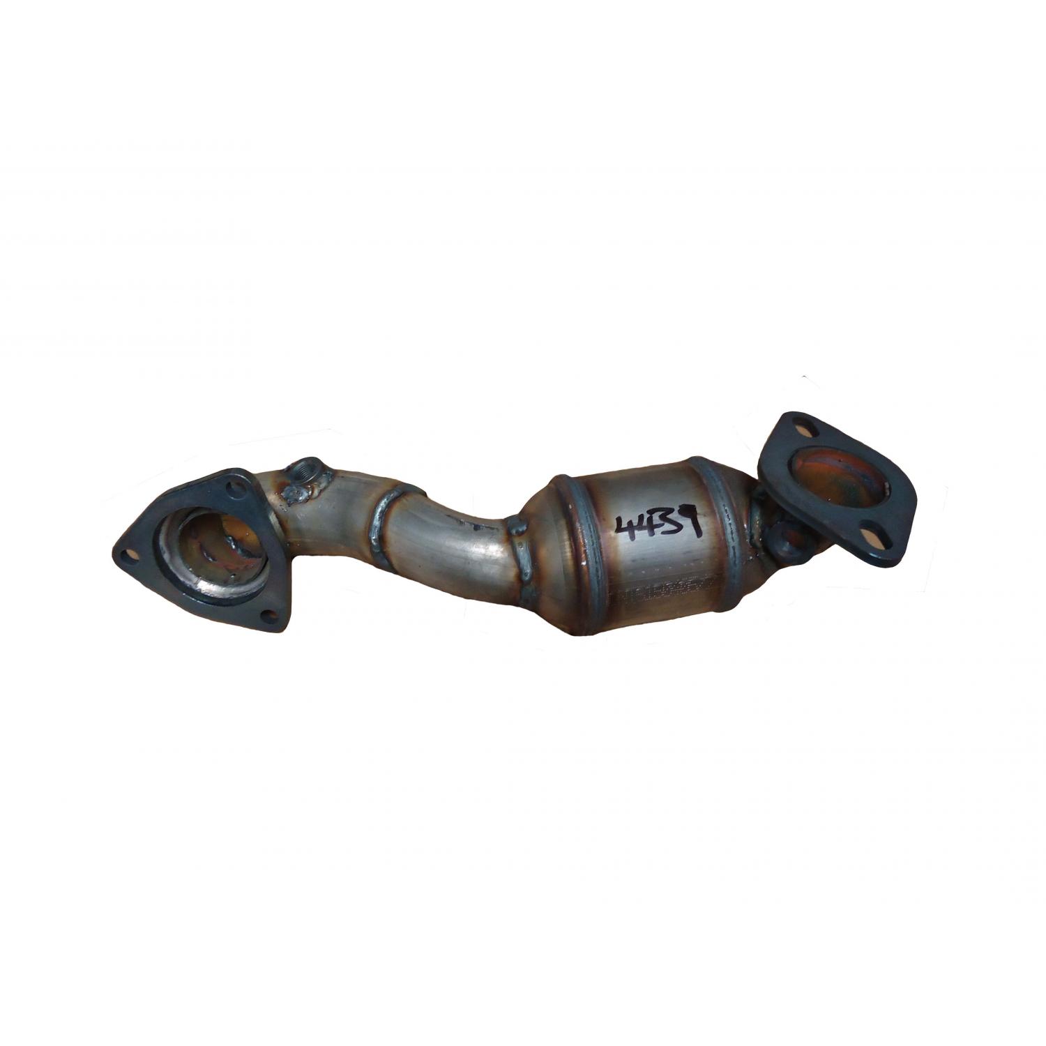 AB Catalytic 4439 - Catalytic Converter AB Catalytic 4439 Catalytic Converter product image 1 of 2