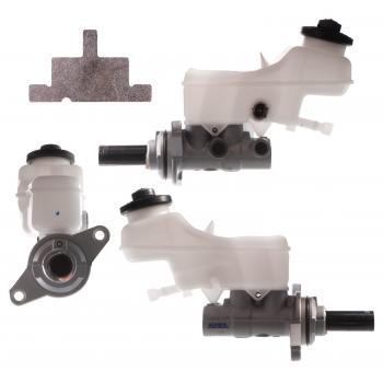 2013 Toyota Matrix Brake Master Cylinder ADVICS BMTU002 image 1 of 1