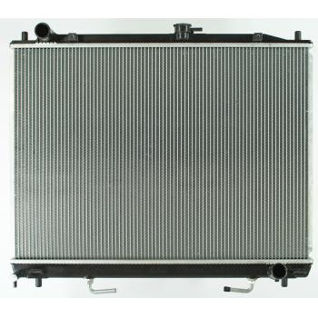2004 Mitsubishi Montero Radiator