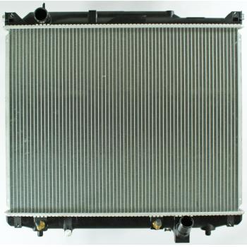 2005 Suzuki XL-7 Radiator