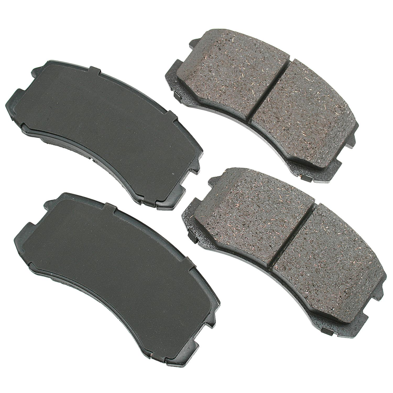 Akebono ACT904 - Disc Brake Pad Akebono ACT904 Disc Brake Pad product image 1 of 1