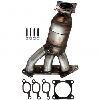 2004 Volvo S80 Exhaust Manifold with Integrated Catalytic Converter