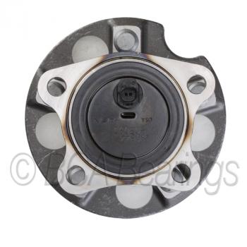 2013 Toyota Sienna Wheel Bearing and Hub Assembly Rear BCA Bearings WE60957 image 2 of 4