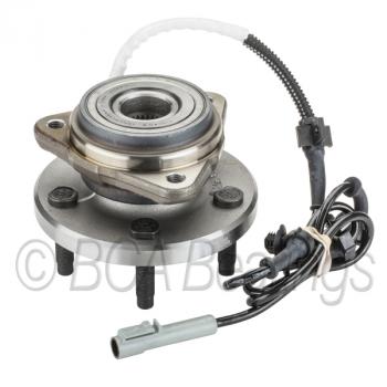 2006 Mazda B4000 Wheel Bearing and Hub Assembly