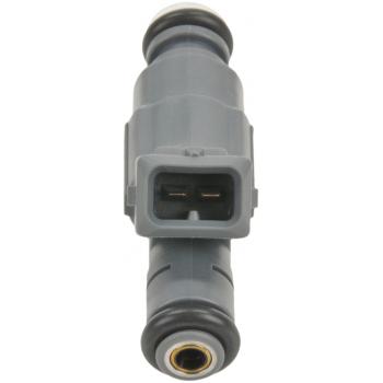 2002 Pontiac Firebird Fuel Injector Bosch 62207 image 2 of 4