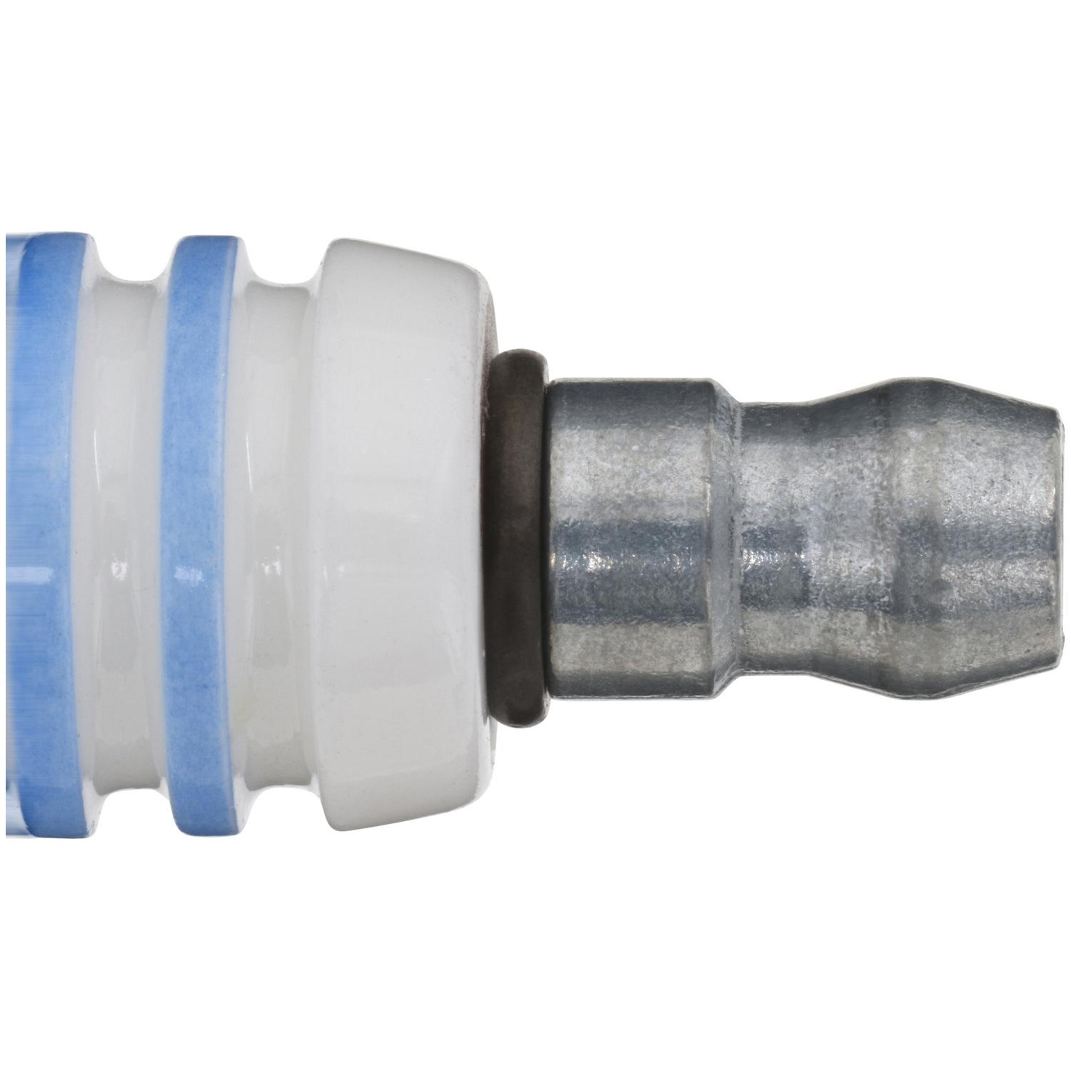 Bosch 7596 - Spark Plug Bosch 7596 Spark Plug product image 1 of 3