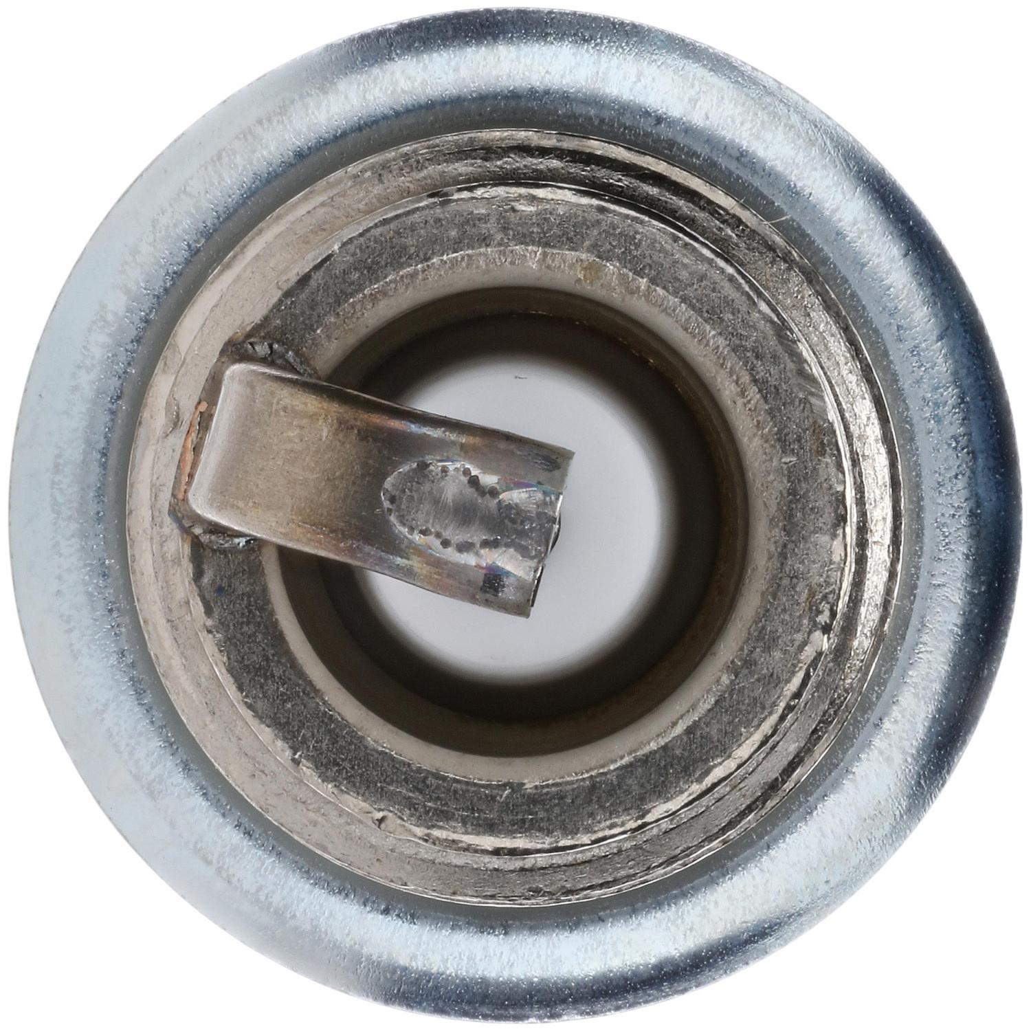 Bosch 9747 - Spark Plug Bosch 9747 Spark Plug product image 3 of 3