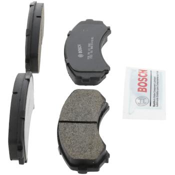 2006 Mitsubishi Montero Disc Brake Pad Front Bosch BC550 image 4 of 4