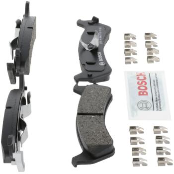 1995 Jeep Grand Cherokee Disc Brake Pad Rear Bosch BC666 image 4 of 4