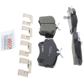 2004 Chrysler PT Cruiser Disc Brake Pad Front Bosch BC841 image 3 of 4