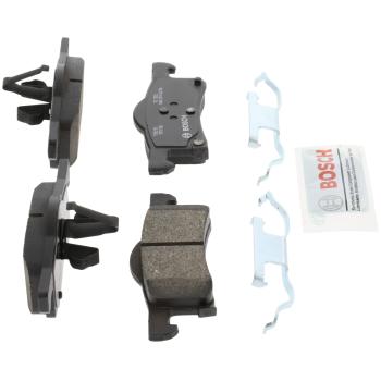 2005 Lincoln Navigator Disc Brake Pad Rear Bosch BC935 image 4 of 4