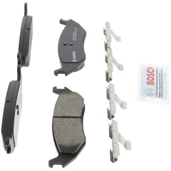2009 Chrysler Aspen Disc Brake Pad Rear Bosch BC967 image 4 of 4
