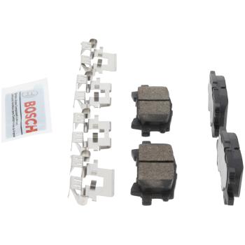 2005 Toyota Highlander Disc Brake Pad Rear Bosch BC996 image 3 of 4
