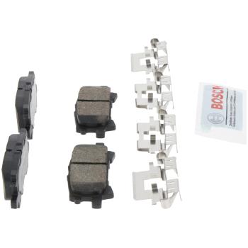 2005 Toyota Highlander Disc Brake Pad Rear Bosch BC996 image 4 of 4