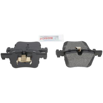 2017 BMW 330i GT xDrive Disc Brake Pad Front Bosch BE1561 image 1 of 4