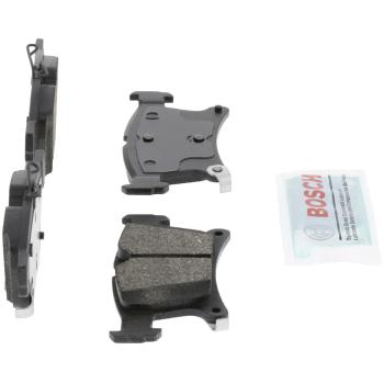 2021 Chrysler Voyager Disc Brake Pad Rear Bosch BE1901 image 4 of 4