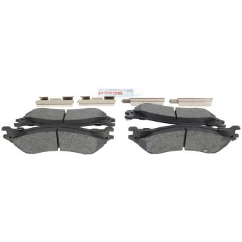 1998 Lincoln Navigator Disc Brake Pad Front Bosch BE702H image 3 of 4
