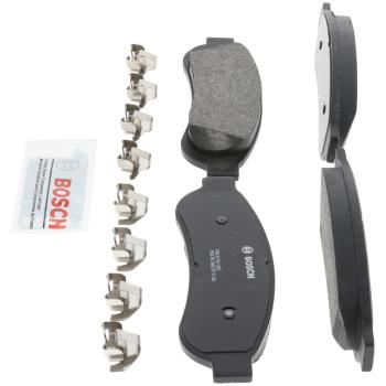 2009 Ford F-250 Super Duty Disc Brake Pad Rear Bosch BP1067 image 3 of 4