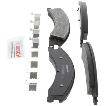 2015 Ford E-450 Super Duty Disc Brake Pad Rear Bosch BP1330 image 3 of 4